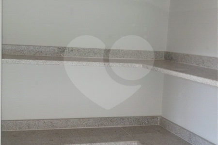 Casa à venda com 4 suítes no condomínio Estância Marambaia, Vinhedo - SP