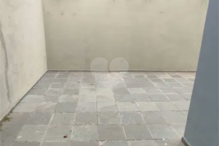 Sobrado à venda com 3 quartos, sendo 1 suíte, em Jardim Pinheiros, São Paulo, SP