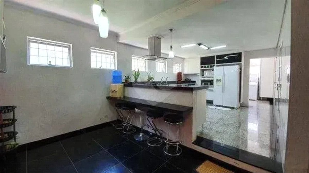 Chácara à venda com 3 quartos, sendo 2 suítes, em Santa Cândida, Vinhedo, SP