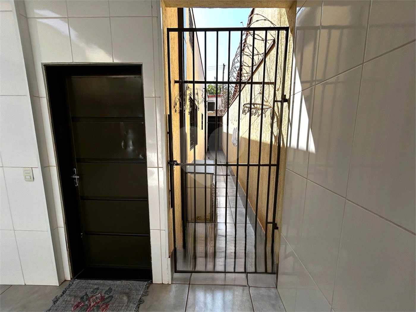 Casa à venda com 2 quartos, sendo 1 suíte, em Parque dos Flamboyans, Ribeirão Preto, SP