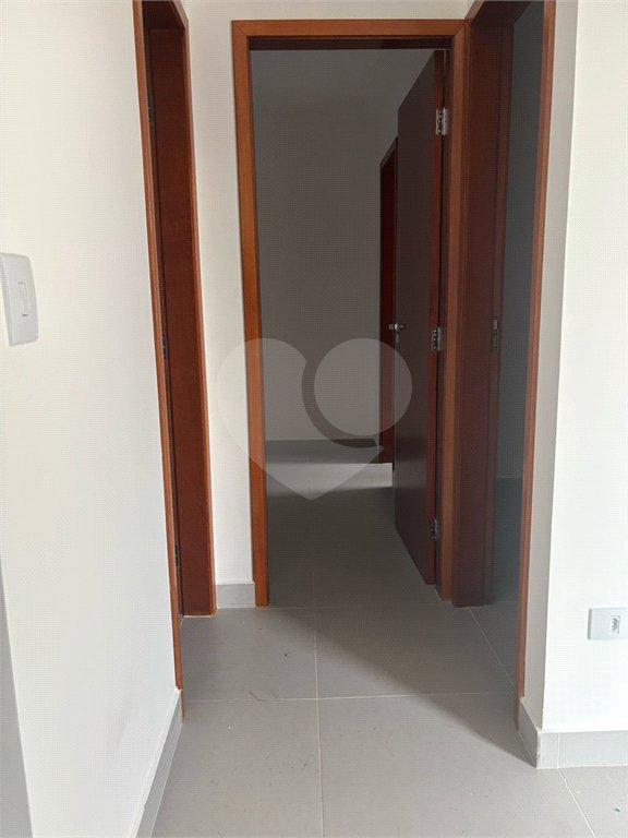 Casa à venda com 2 quartos, sendo 1 suíte, no condomínio Maracujas, São Paulo - SP