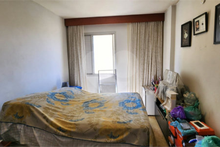 Apartamento à venda com 2 quartos, sendo 1 suíte,  em Vila Regente Feijó, São Paulo, SP