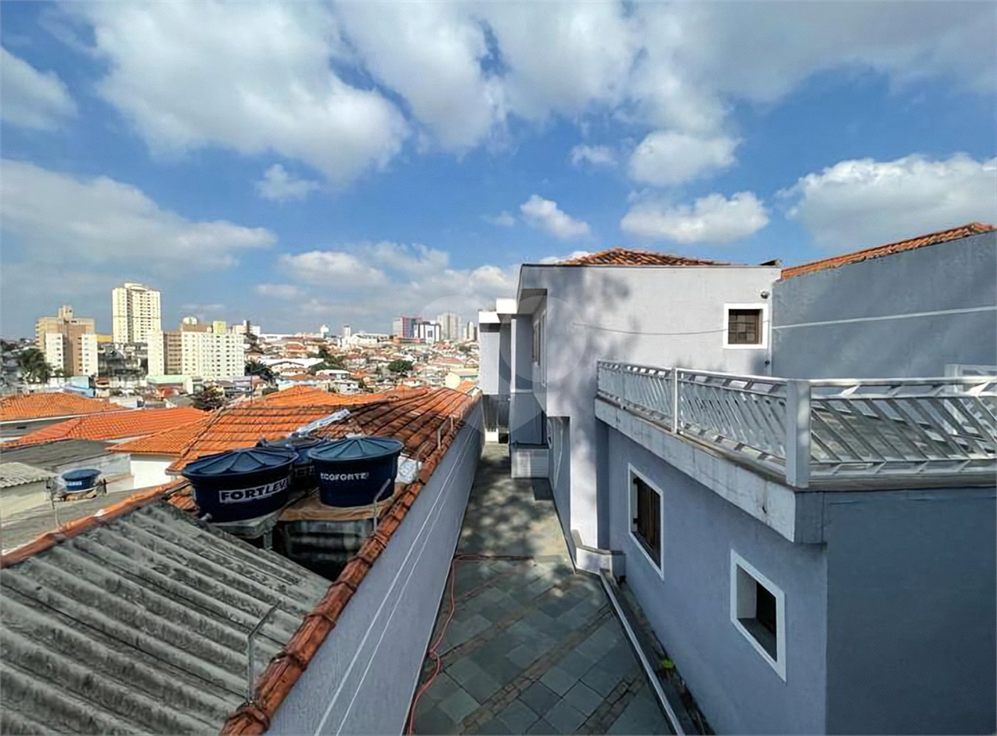 Sobrado à venda com 3 suítes em Vila Mazzei, São Paulo, SP