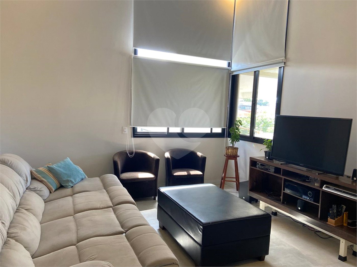 Casa à venda com 3 suítes no condomínio Terras de Santa Teresa, Itupeva - SP
