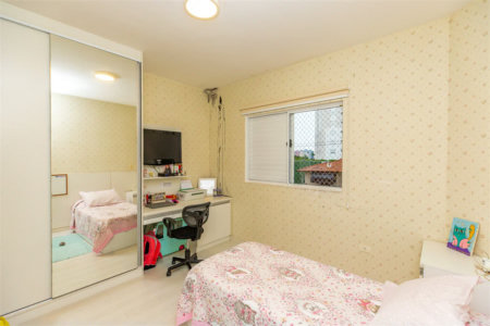 Apartamento à venda com 4 quartos, sendo 1 suíte, em Jardim Monte Kemel, São Paulo, SP