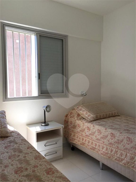 Apartamento à venda com 3 quartos em Pitangueiras, Guarujá, SP