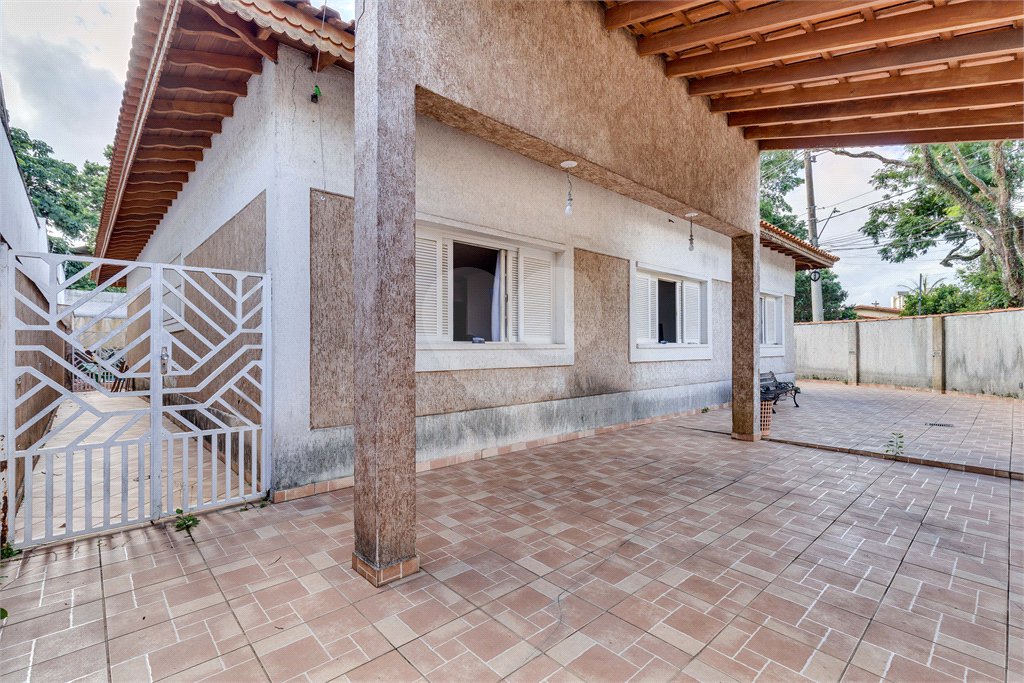 Casa de Vila à venda com 4 quartos, sendo 2 suítes,  no condomínio City Campo Grande, São Paulo - SP