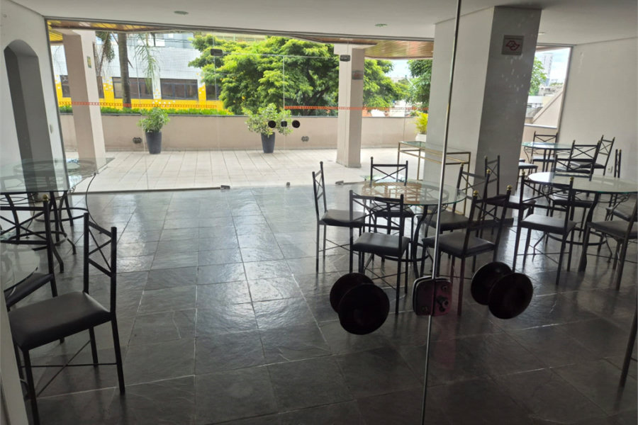 Apartamento à venda com 3 quartos, sendo 1 suíte,  em Mooca, São Paulo, SP