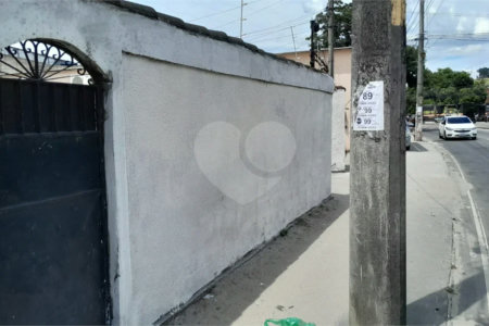 Casa à venda com 3 quartos em Santíssimo, Rio de Janeiro, RJ