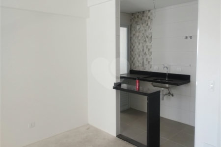 Apartamento à venda com 3 quartos, sendo 1 suíte,  em Loteamento Mogilar, Mogi das Cruzes, SP