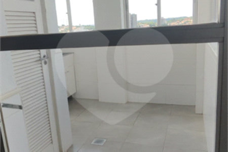 Apartamento à venda com 3 quartos, sendo 1 suíte, no Centro, Itu, SP