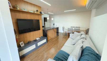 Apartamento à venda com 3 quartos, sendo 1 suíte,  em Santo Amaro, São Paulo, SP