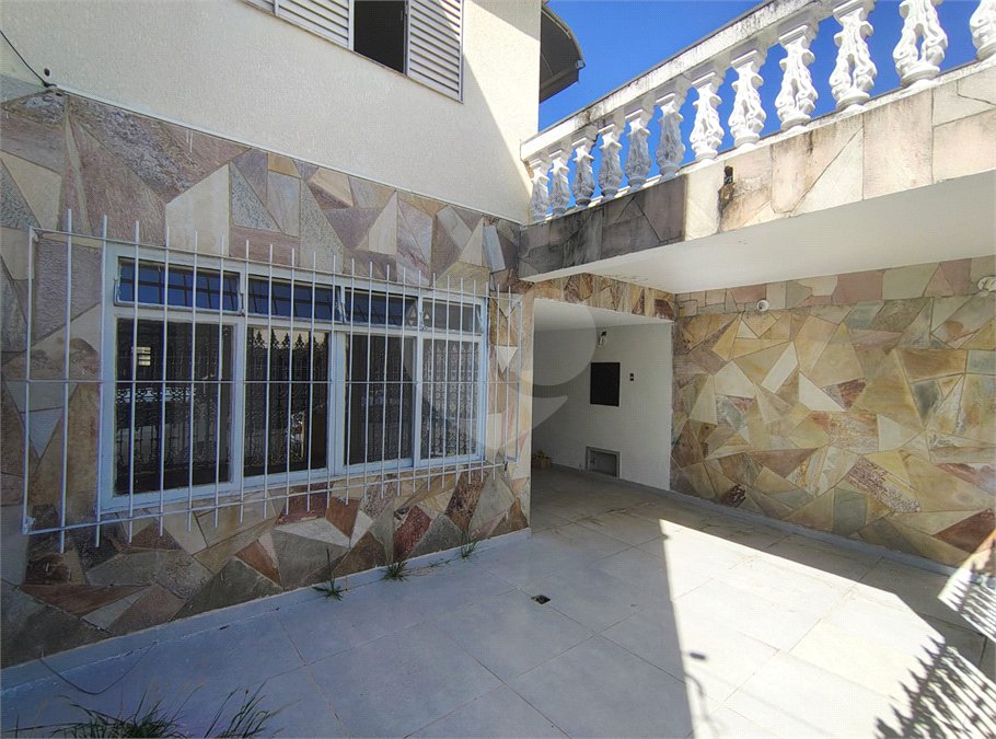 Casa à venda com 3 quartos, sendo 1 suíte, em Vila Vianelo, Jundiaí, SP