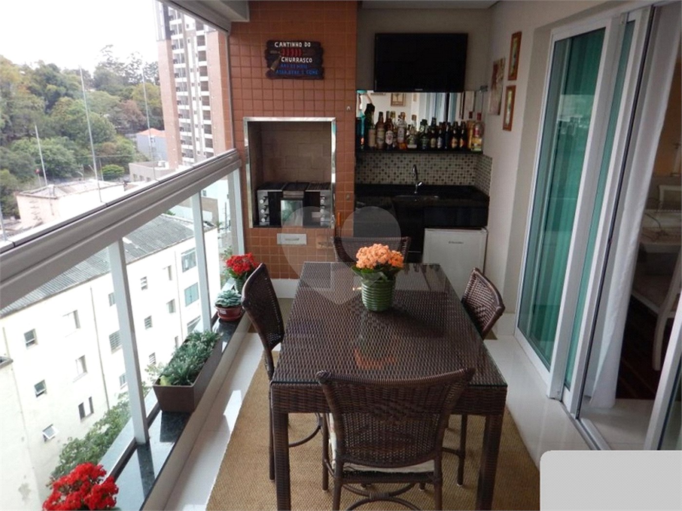 Apartamento à venda com 3 quartos, sendo 2 suítes, em Santana, São Paulo, SP