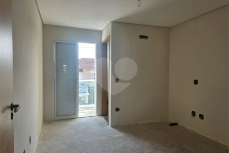 Sobrado à venda com 3 quartos, sendo 1 suíte, em Campo Grande, São Paulo, SP