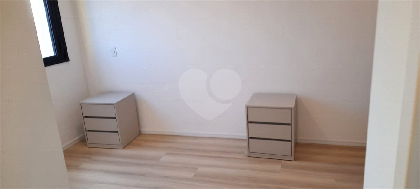 Apartamento à venda com 3 quartos, sendo 1 suíte, em Vila Assunção, Santo André, SP