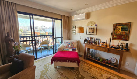 Apartamento à venda com 2 quartos, sendo 1 suíte,  em Chácara Santo Antônio, São Paulo, SP