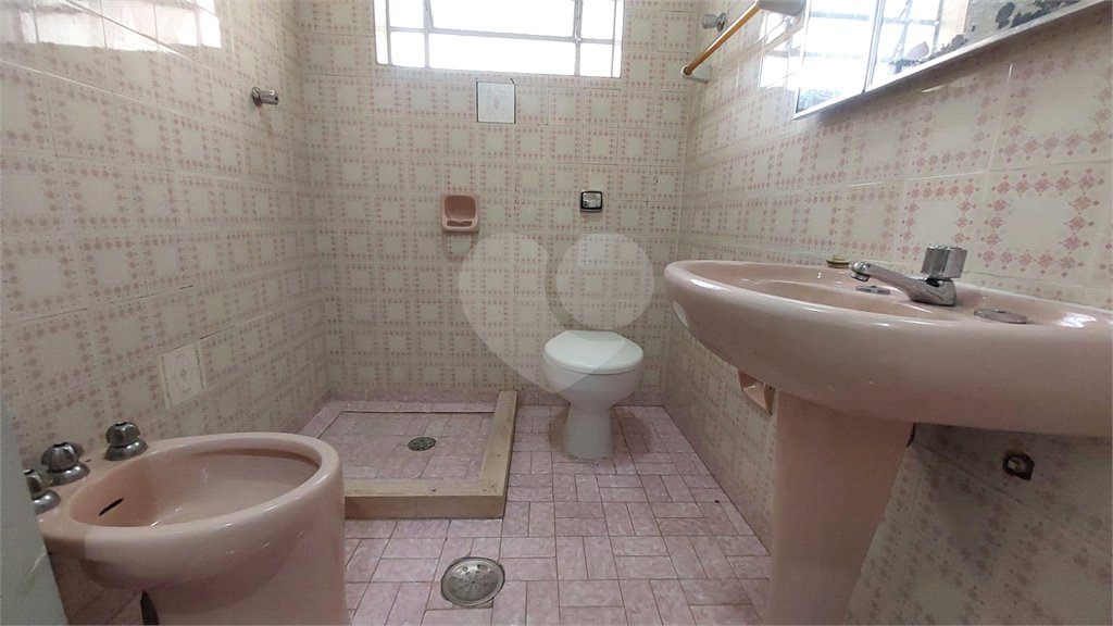 Sobrado à venda ou para alugar com 3 quartos, sendo 2 suítes,  em Vila Mascote, São Paulo, SP