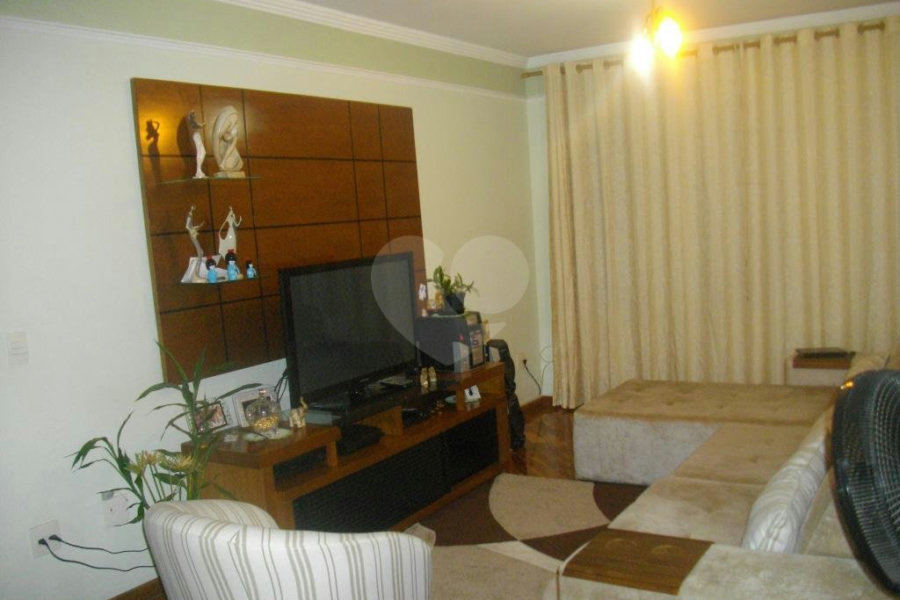 Sobrado à venda com 3 quartos, sendo 1 suíte, em Vila Nova Cachoeirinha, São Paulo, SP