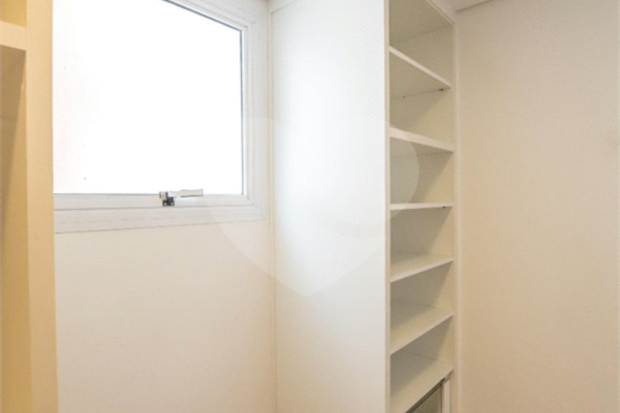 Apartamento à venda com 3 quartos, sendo 1 suíte, em Paraíso, São Paulo, SP