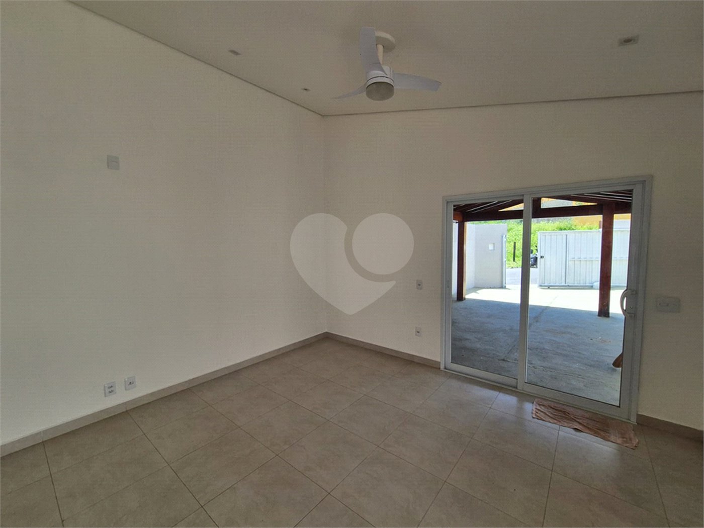 Casa Térrea à venda com 3 quartos, sendo 1 suíte, no Centro, Vinhedo, SP