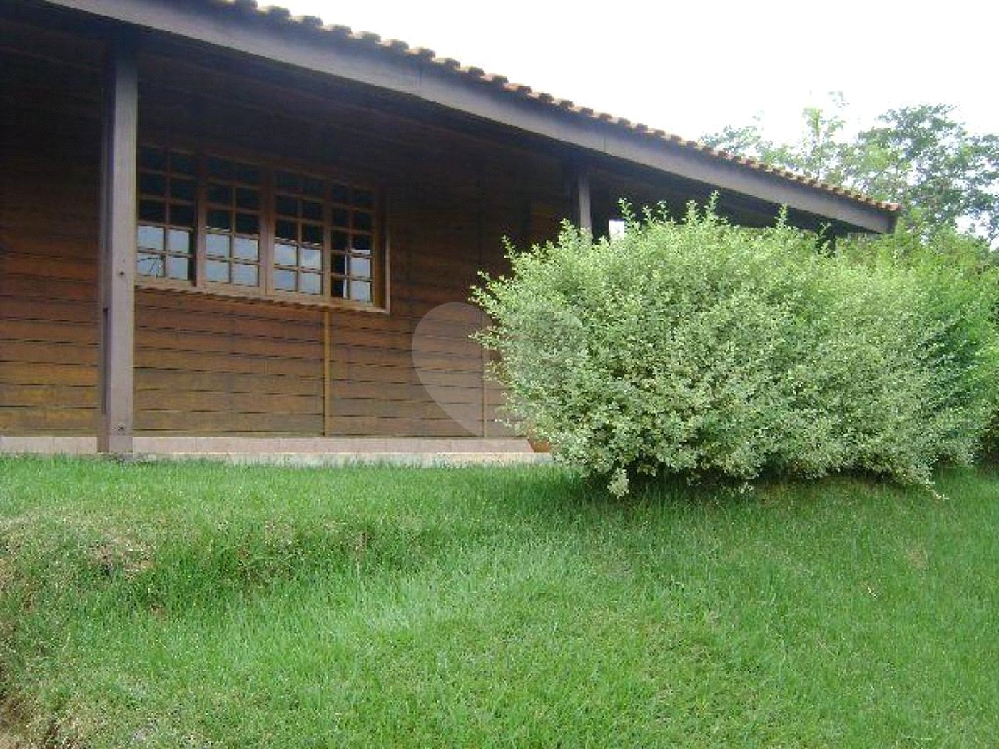 Casa à venda com 3 quartos, sendo 1 suíte, no condomínio Estância Marambaia, Vinhedo - SP