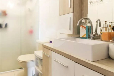 Apartamento á venda - Moema