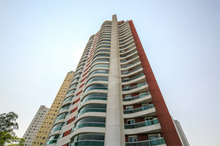 Apartamento à venda com 4 suítes em Vila Sofia, São Paulo, SP