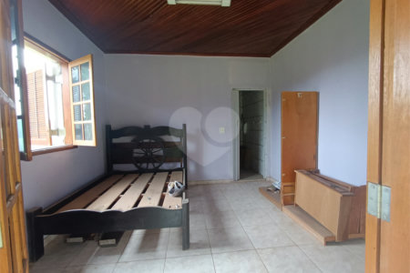 Sítio à venda com 6 quartos, sendo 5 suítes,  em Alto da Serra (mailasqui), São Roque, SP