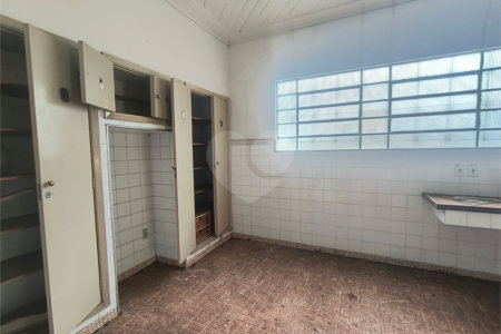 Casa à venda com 4 quartos, sendo 1 suíte, no Centro, Araraquara, SP