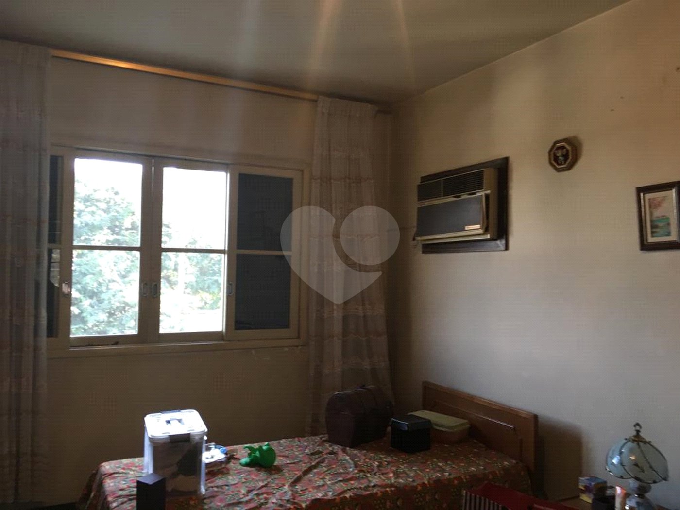Casa à venda com 4 quartos, sendo 1 suíte, em Jardim São Bento, São Paulo, SP
