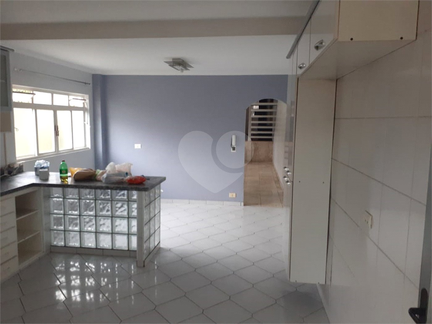 Sobrado à venda com 4 quartos, sendo 2 suítes, em Tremembé, São Paulo, SP