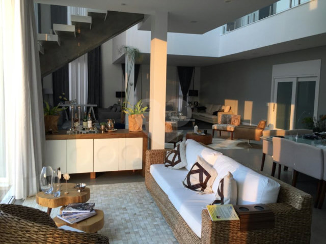 Casa à venda com 4 suítes no condomínio Suíça da Cantareira, Mairiporã - SP