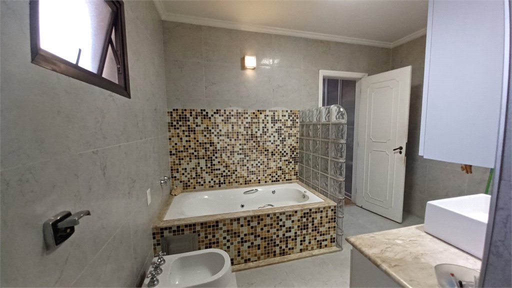Casa à venda com 3 suítes em Tucuruvi, São Paulo, SP