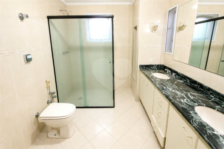 Apartamento à venda ou para alugar com 3 quartos, sendo 1 suíte,  em Granja Julieta, São Paulo, SP