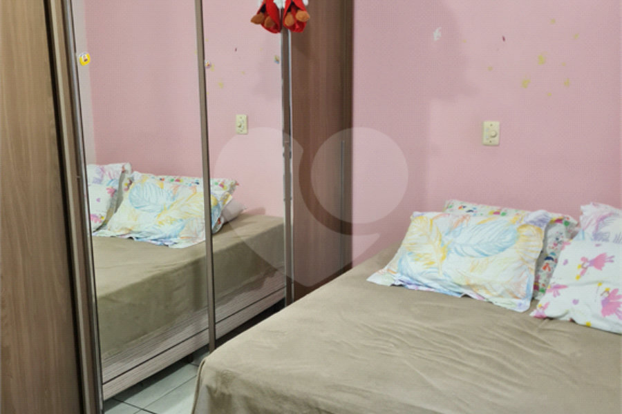 Sobrado à venda com 3 quartos, sendo 1 suíte, em Vila Ester (zona Norte), São Paulo, SP