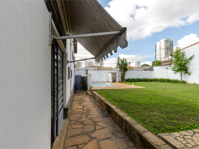 Casa Térrea à venda com 3 quartos, sendo 1 suíte,  em Brooklin Velho, São Paulo, SP