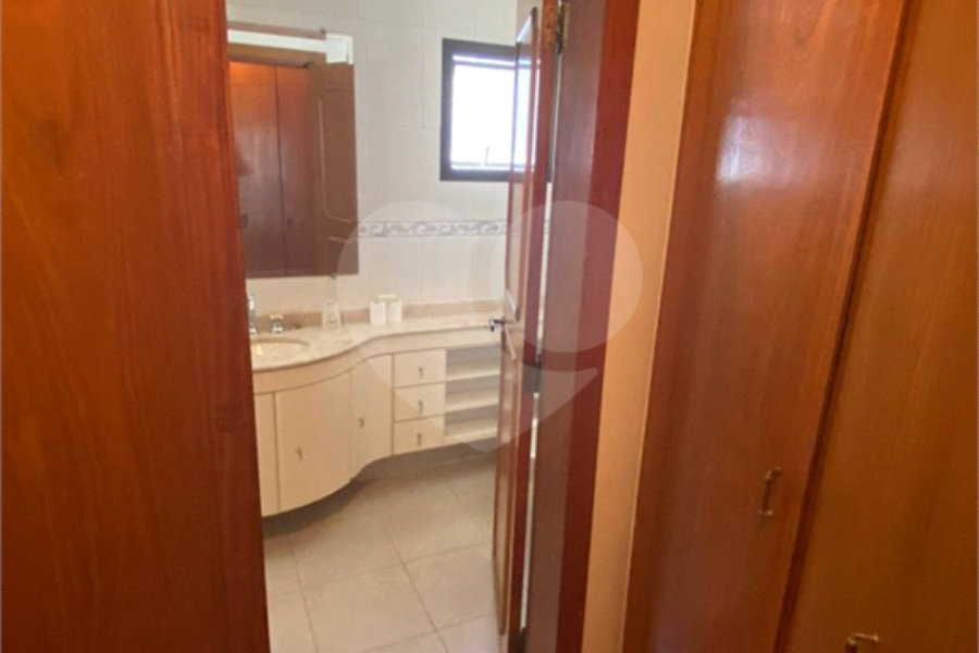 Apartamento à venda com 3 quartos, sendo 1 suíte, em Vila Clementino, São Paulo, SP