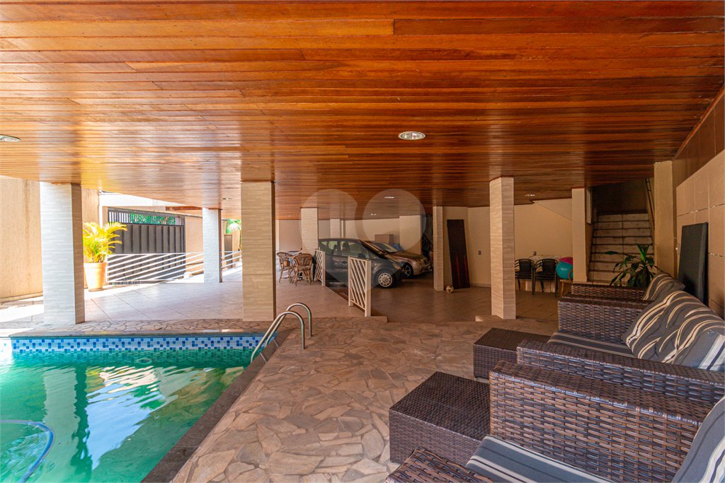 Casa à venda com 4 suítes em Jardim Prudência, São Paulo, SP