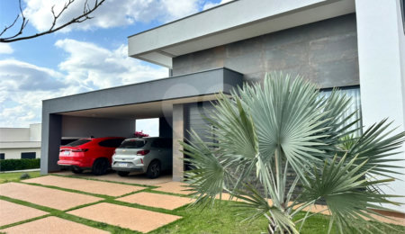 Casa à venda com 3 suítes no condomínio Villas do Golfe, Itu - SP