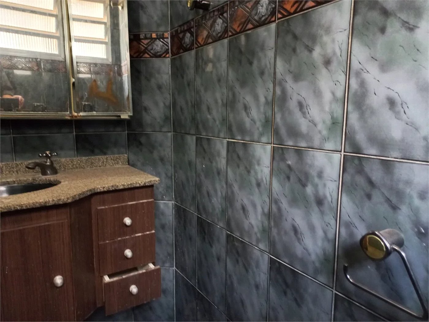 Sobrado à venda com 3 quartos em Jaguaré, São Paulo, SP