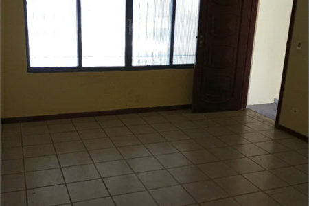 Casa à venda com 3 quartos, sendo 2 suítes, em Jardim Maria Duarte, São Paulo, SP