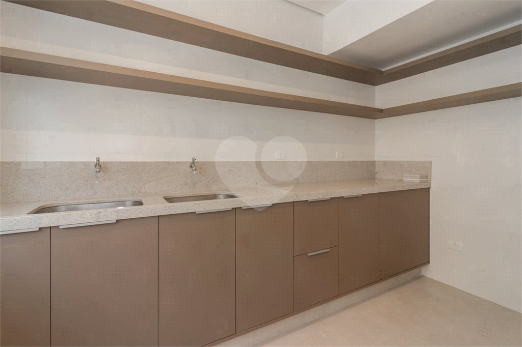 Casa à venda com 4 quartos, sendo 1 suíte, em Jardim Guedala, São Paulo, SP