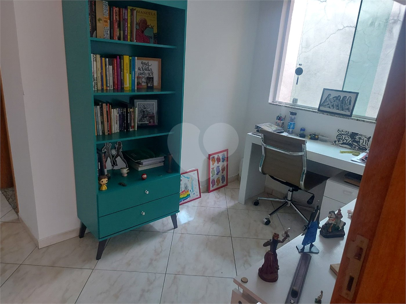 Sobrado à venda com 3 quartos, sendo 1 suíte, em Tremembé, São Paulo, SP