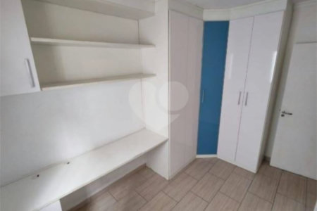 Casa à venda com 3 quartos, sendo 1 suíte, em Itaquera, São Paulo, SP