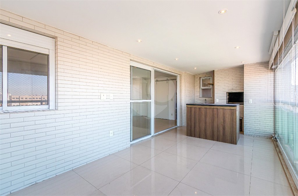 Apartamento à venda com 3 quartos, sendo 1 suíte, em Vila Cruzeiro, São Paulo, SP