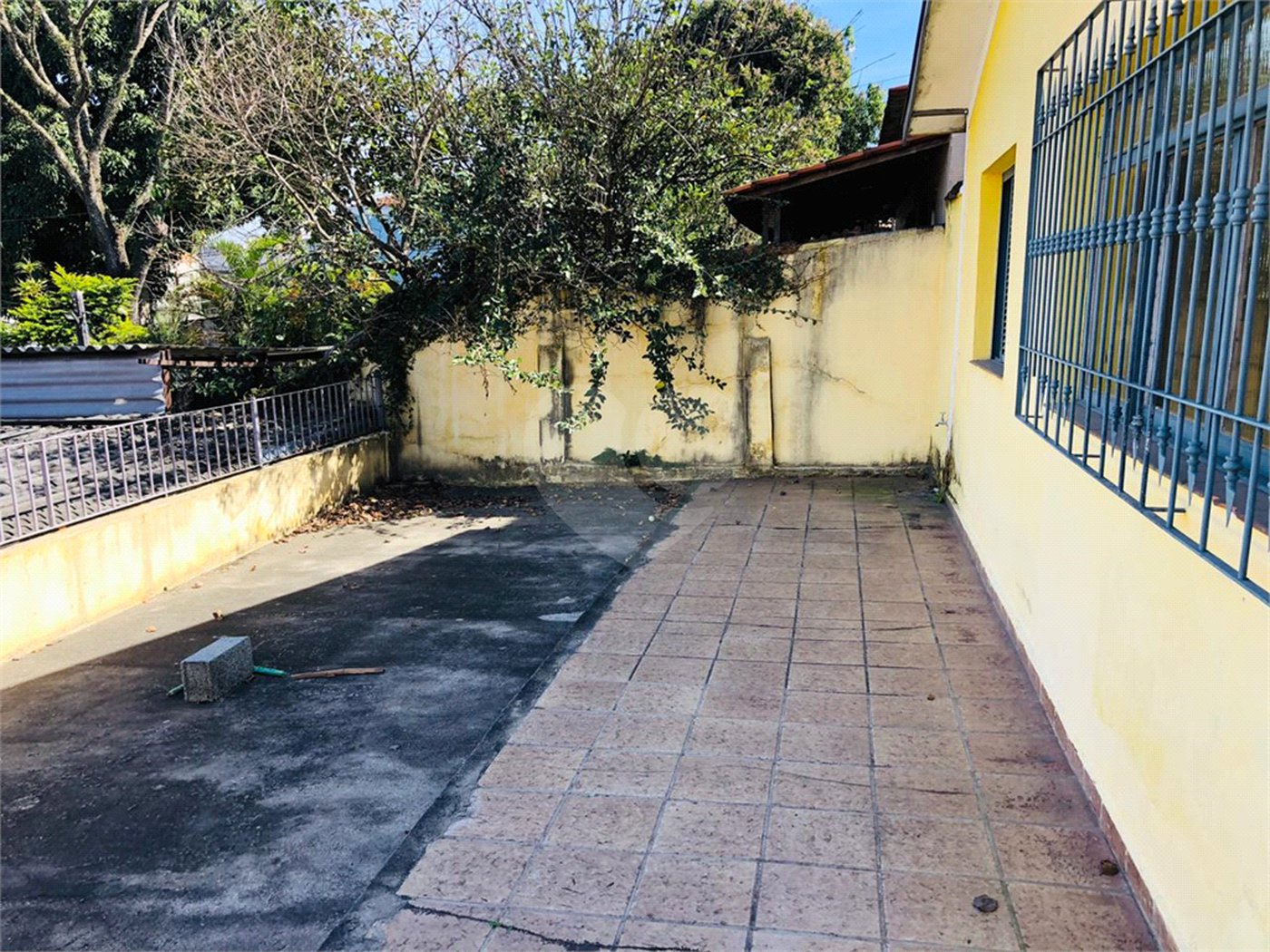 Terreno à venda com 1 quarto em Jardim Peri, São Paulo, SP