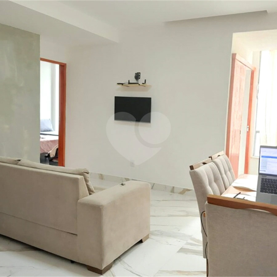 Apartamento à venda com 3 quartos, sendo 1 suíte, em Copacabana, Rio de Janeiro, RJ