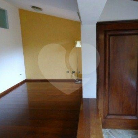 Sobrado à venda ou para alugar com 2 suítes em Paraisópolis, São Paulo, SP