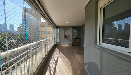 Apartamento à venda com 3 quartos, sendo 1 suíte, em Chácara Santo Antônio (zona Sul), São Paulo, SP